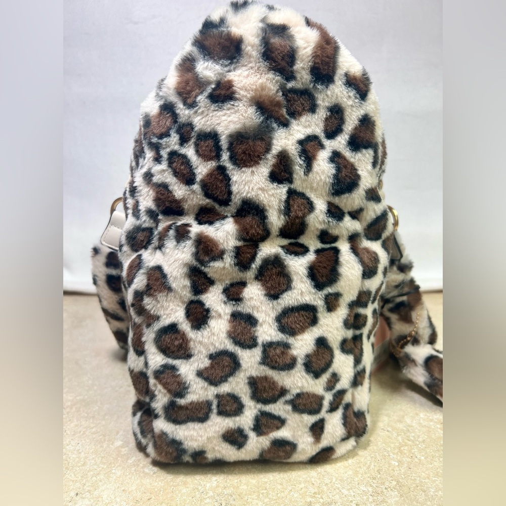 Juicy Couture Fuzzy Leopard Tote Bag!! - Picture 3 of 11